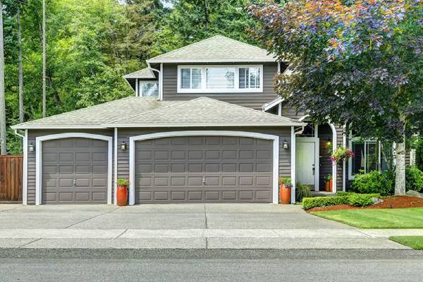 GARAGE DOOR DESIGN
